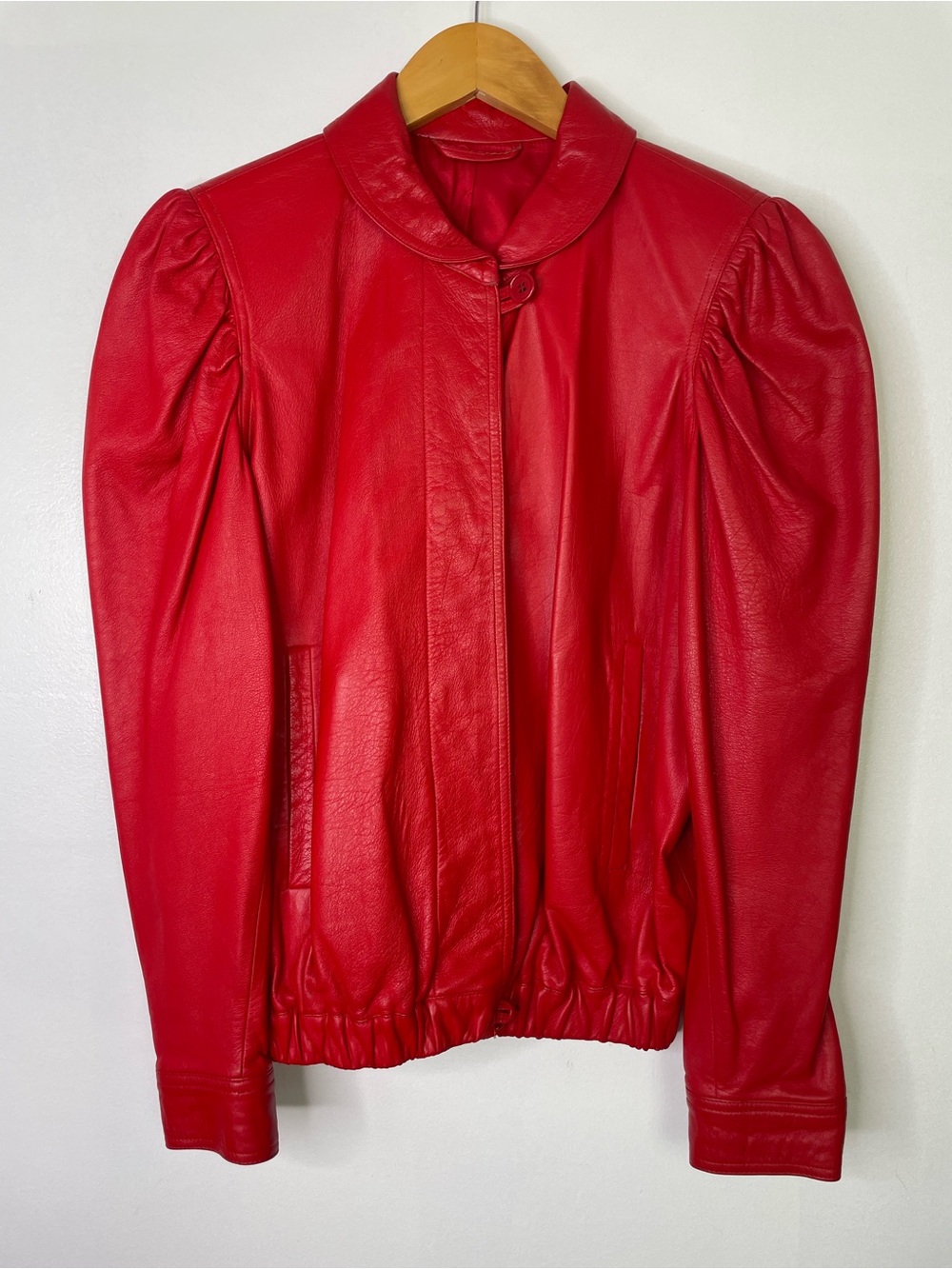 Red Leather Puff-Sleeve Jacket 1980s Vintage - Picture 1 of 10